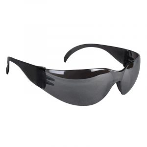 Lentes de seguridad AL-012 con mica gris para visibilidad mejorada en zonas muy iluminadas.